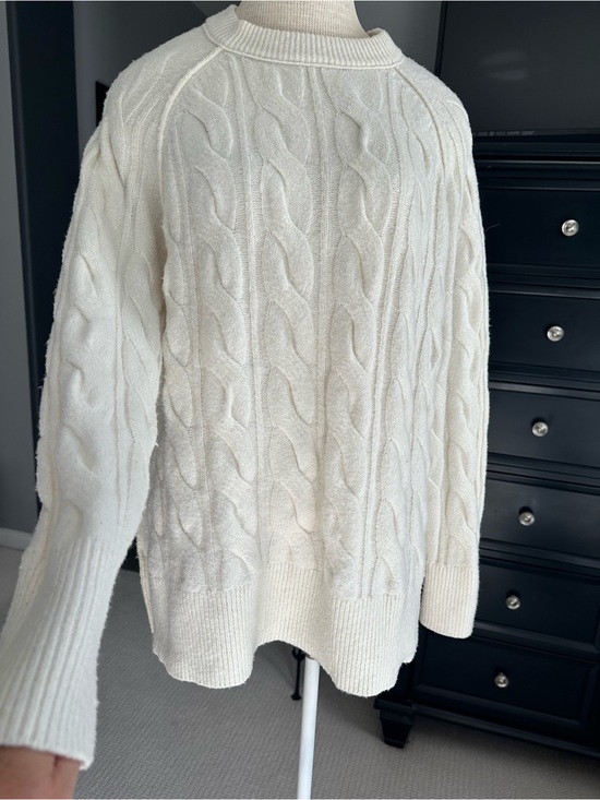 aerie Sweaters - aerie Cream Cable-Knit Crewneck Sweater, size small